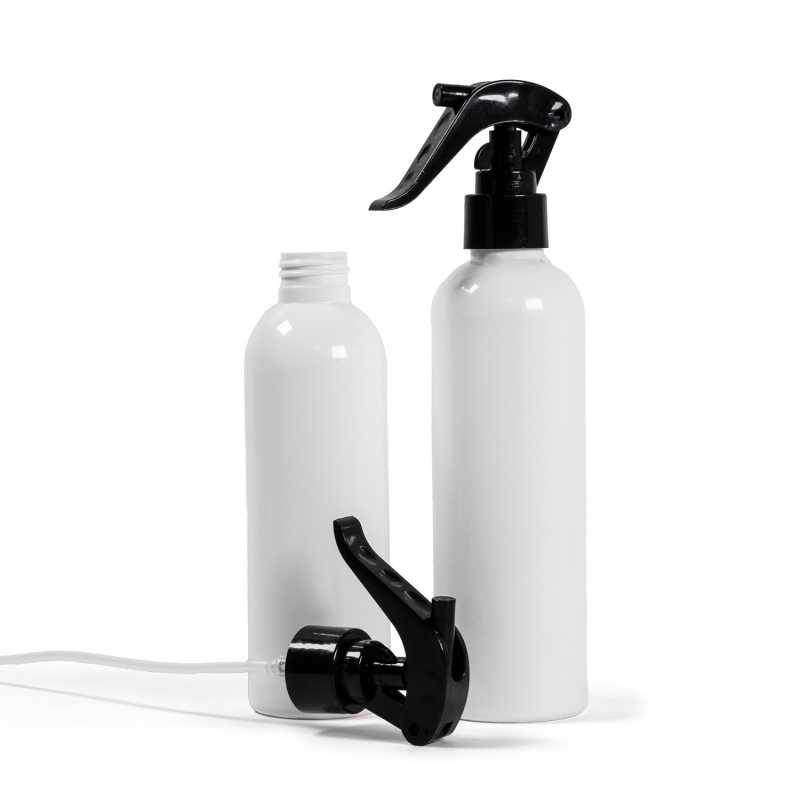 Botella de plástico blanca, pulverizador de gatillo negro, 200 ml