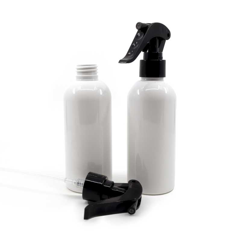 Botella de plástico blanca, pulverizador de gatillo negro, 300 ml