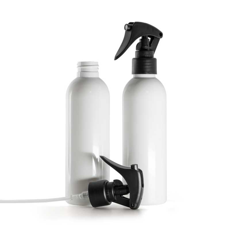 Botella de plástico blanca, pulverizador de gatillo negro mate, anillo liso, 200 ml