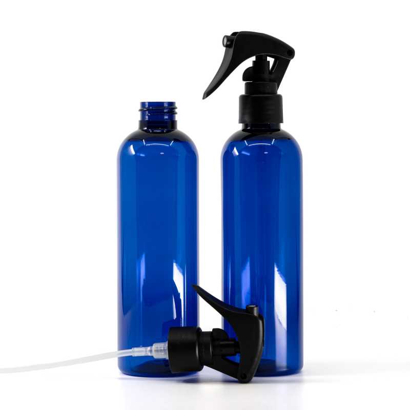 Botella de plástico azul, pulverizador de gatillo negro mate, anillo liso, 250 ml