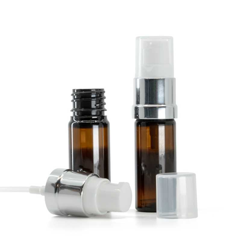Botella de plástico, ámbar, bomba blanca plateada brillante, 10 ml