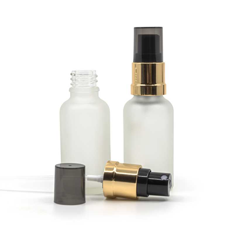 Frasco de vidrio transparente esmerilado, pulverizador negro y dorado, sobretapa ahumada, 30 ml